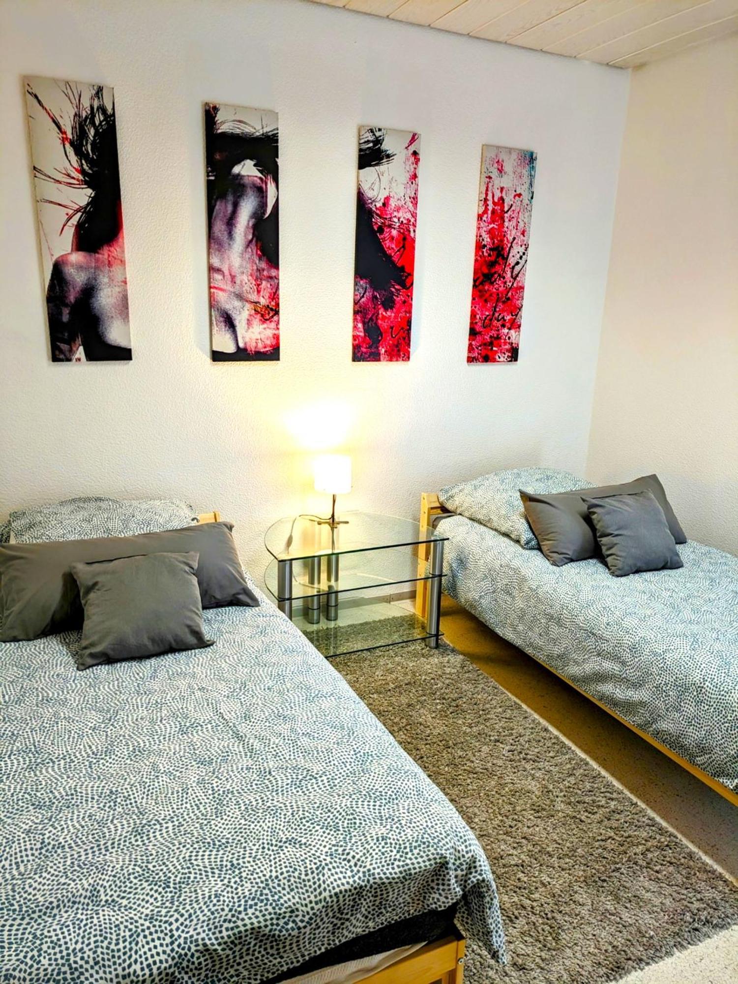 4 Geraeumige Und Ruhig Gelegene Ferien- Und Monteurwohnung Nur Fuer Sie Allein Aujvari Vermietungen Apartment *